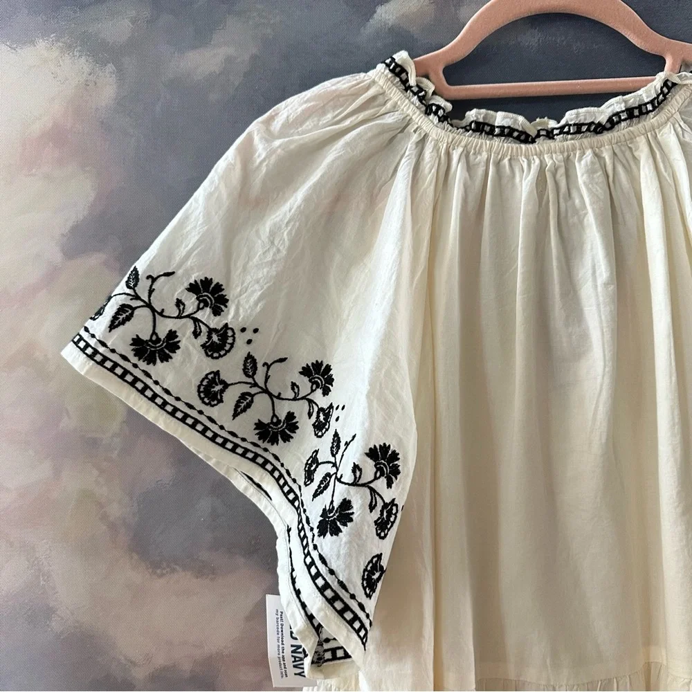 Old Navy Embroidered Mini Swing Dress Sz M NWT - Picture 3 of 8